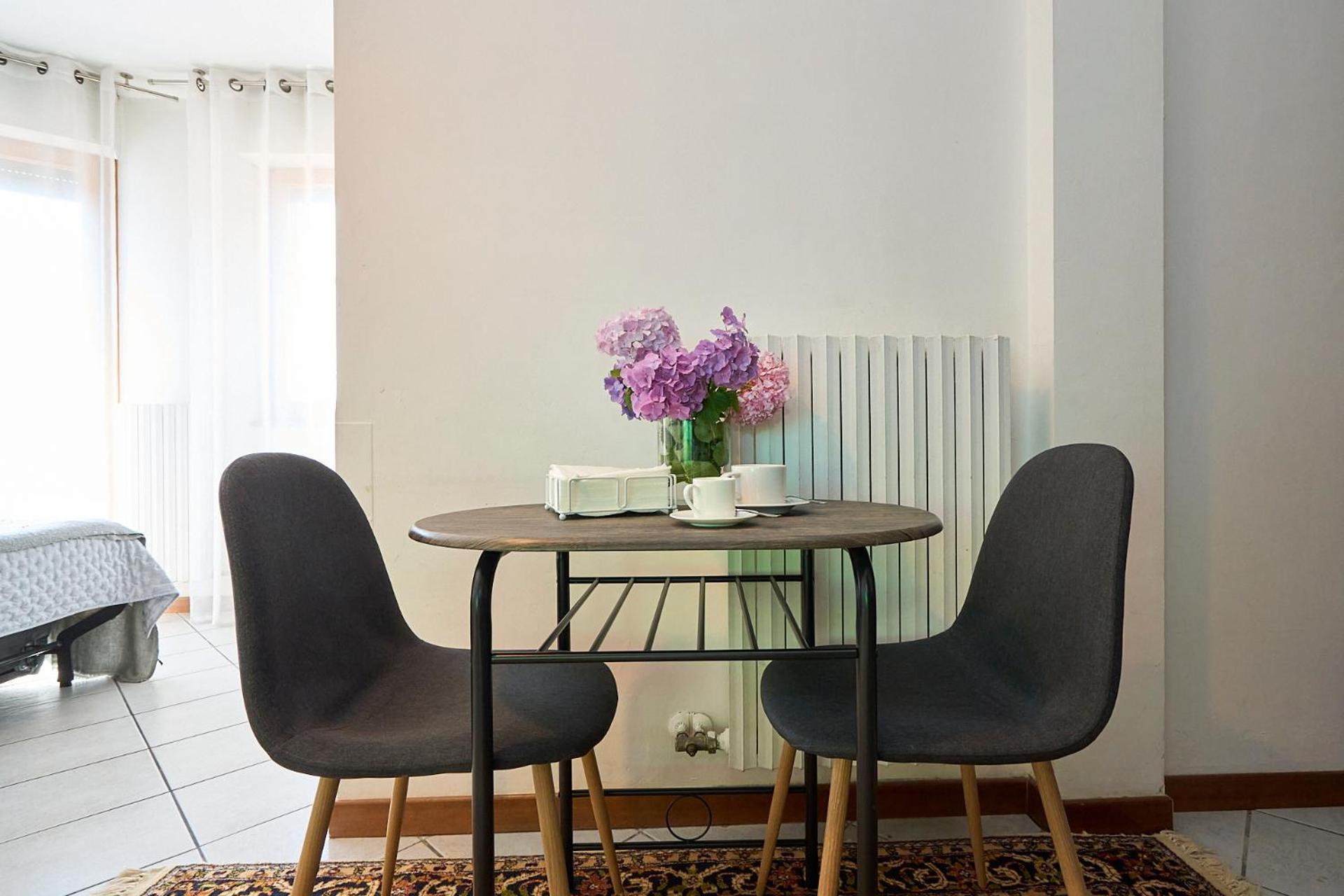 Appartamento -Luminosa 5 Stars With Balcony- Wifi Netflix 15 Minutes From Duomo Milano Esterno foto